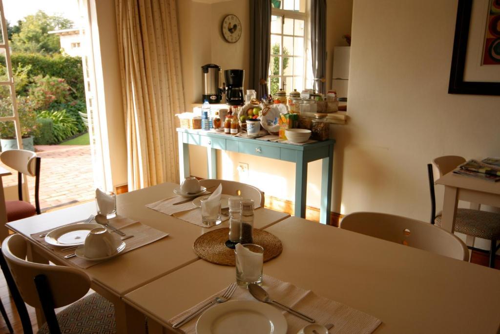 Melville Manor Guest House Johannesburg Exterior photo