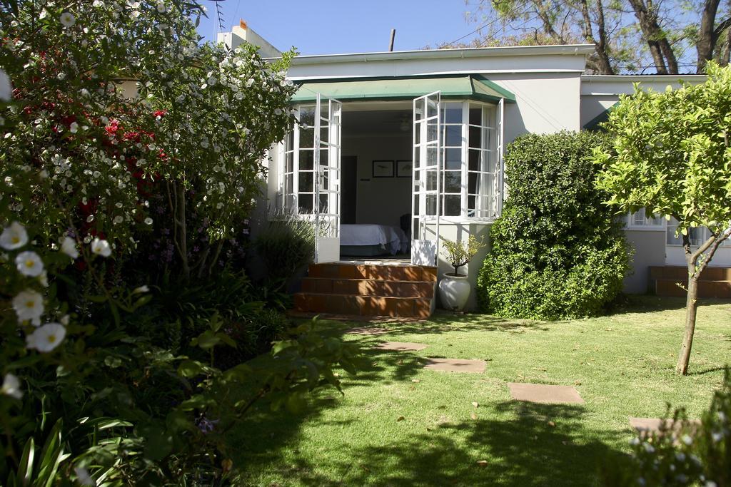Melville Manor Guest House Johannesburg Exterior photo